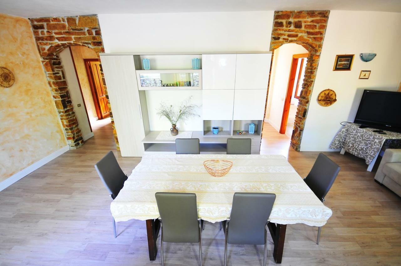 Вилла Residenza I Melograni Порто-Оттиолу Экстерьер фото