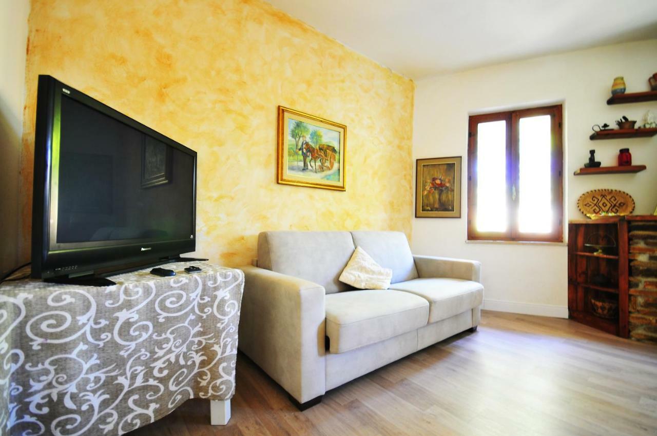 Вилла Residenza I Melograni Порто-Оттиолу Экстерьер фото